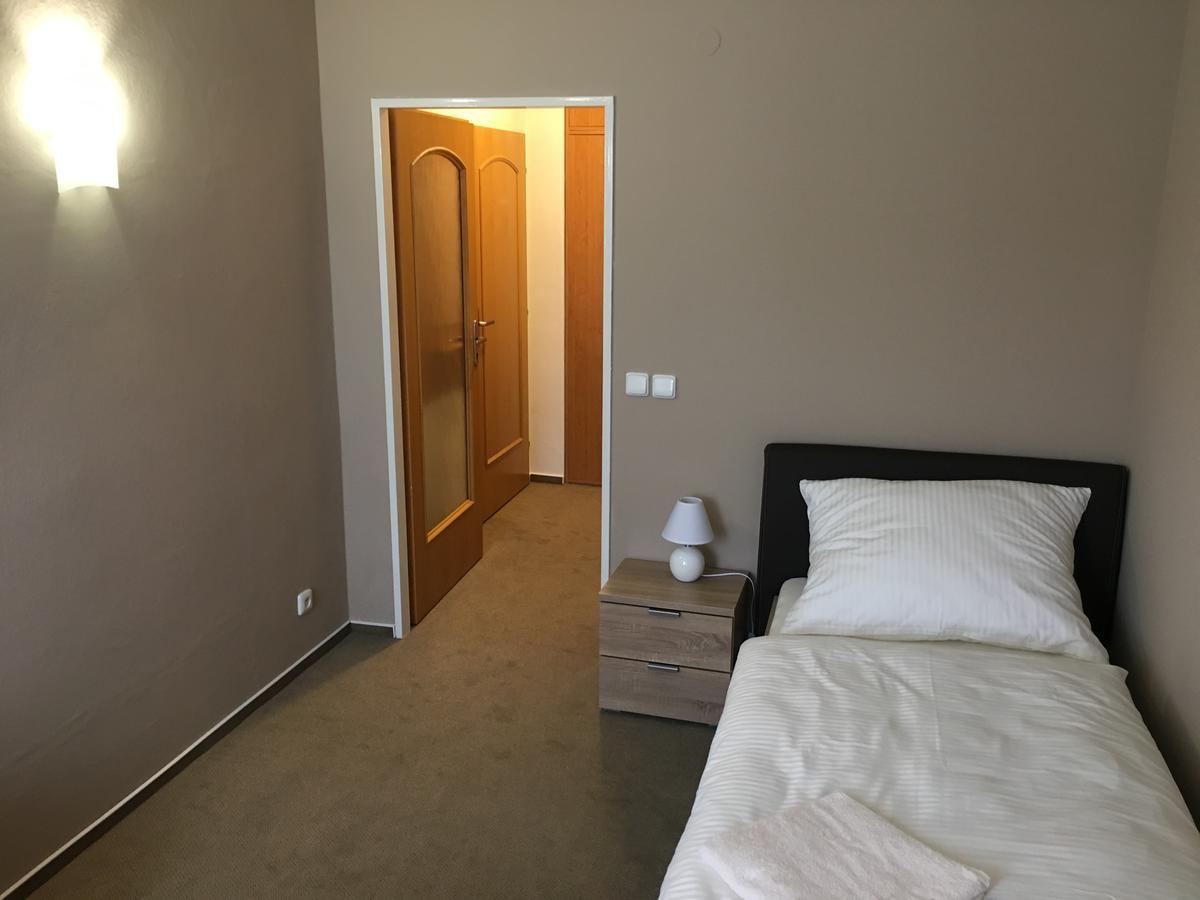 Hotel Pod Hurkou Haj ve Slezsku Екстер'єр фото